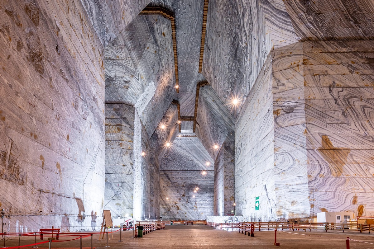 1 Day Tour by Bus from Bucharest to Slanic Prahova Salt Mine